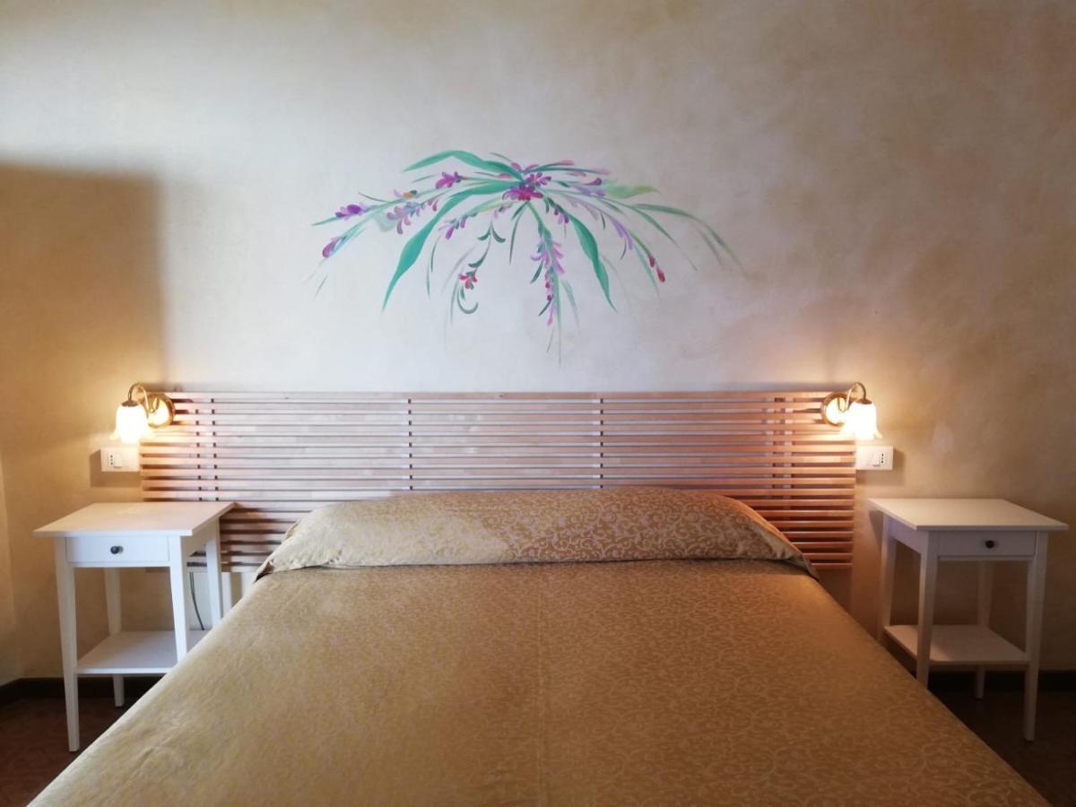 Albergo Villa Angela Toscolano Maderno Exterior photo